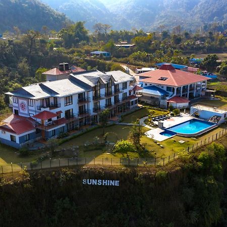 Sunshine Resort Pokhara Exterior foto